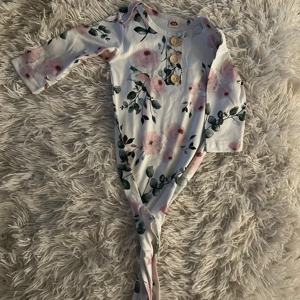 Brand New Baby Girl Delivery Wrap